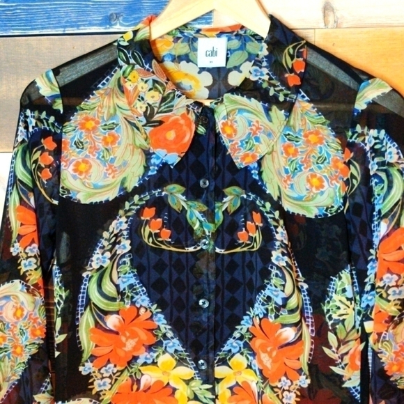 Cabi XS floral button down shirt - Picture 2 of 6